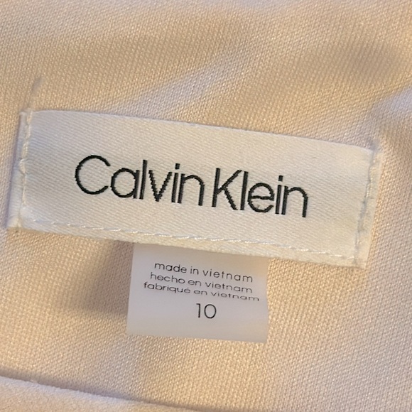 NWT Calvin Klein Flutter Sleeve Dress - Picture 3 of 6